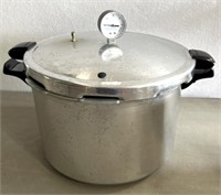 Presto pressure canner & cooker