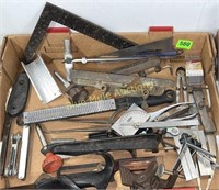 Assorted tool items