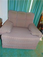 Retro Pink Livingroom Chair