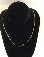 14k gold 19 inch necklace herringbone design.