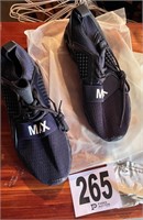 Max Shoes