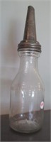 Glass 1 liquid quart oil bottle with spout