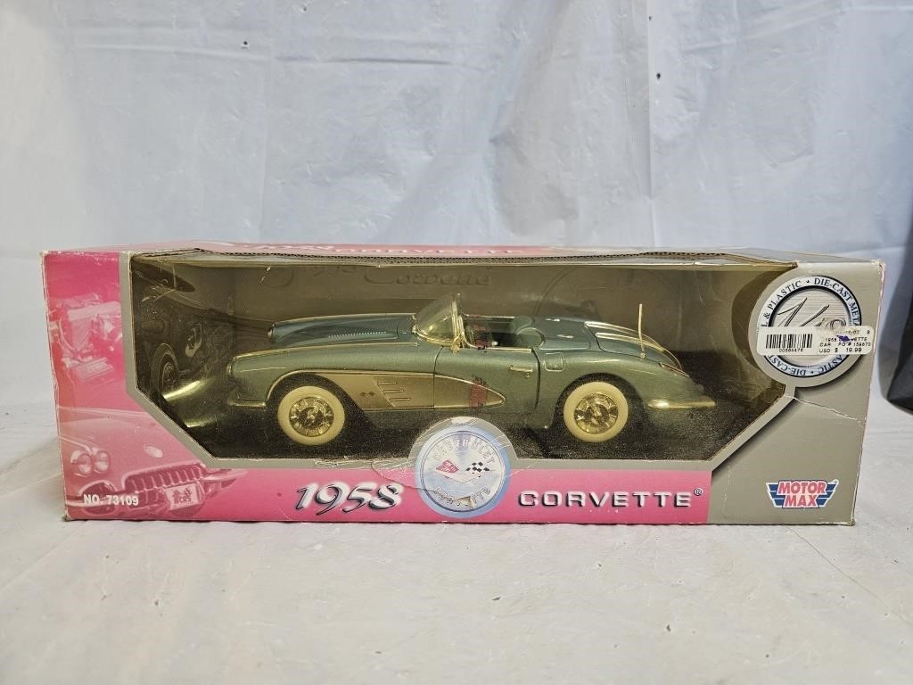 Motor Max 1958 Chevrolet Corvette Die Cast Car