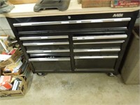 Rolling toolbox 52" with Wilton vise 3" jaw