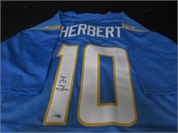 Justin Herbert Chargers signed Jersey w/Coa