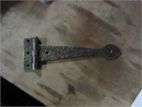 Classic Solid Brass Strap Hinge In Antique Brass.
