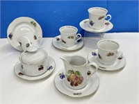 4 Cups & Saucers, Cream & Covered Sugar - Jlmenau