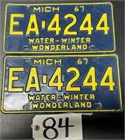 Set 1967 Michigan License Plates