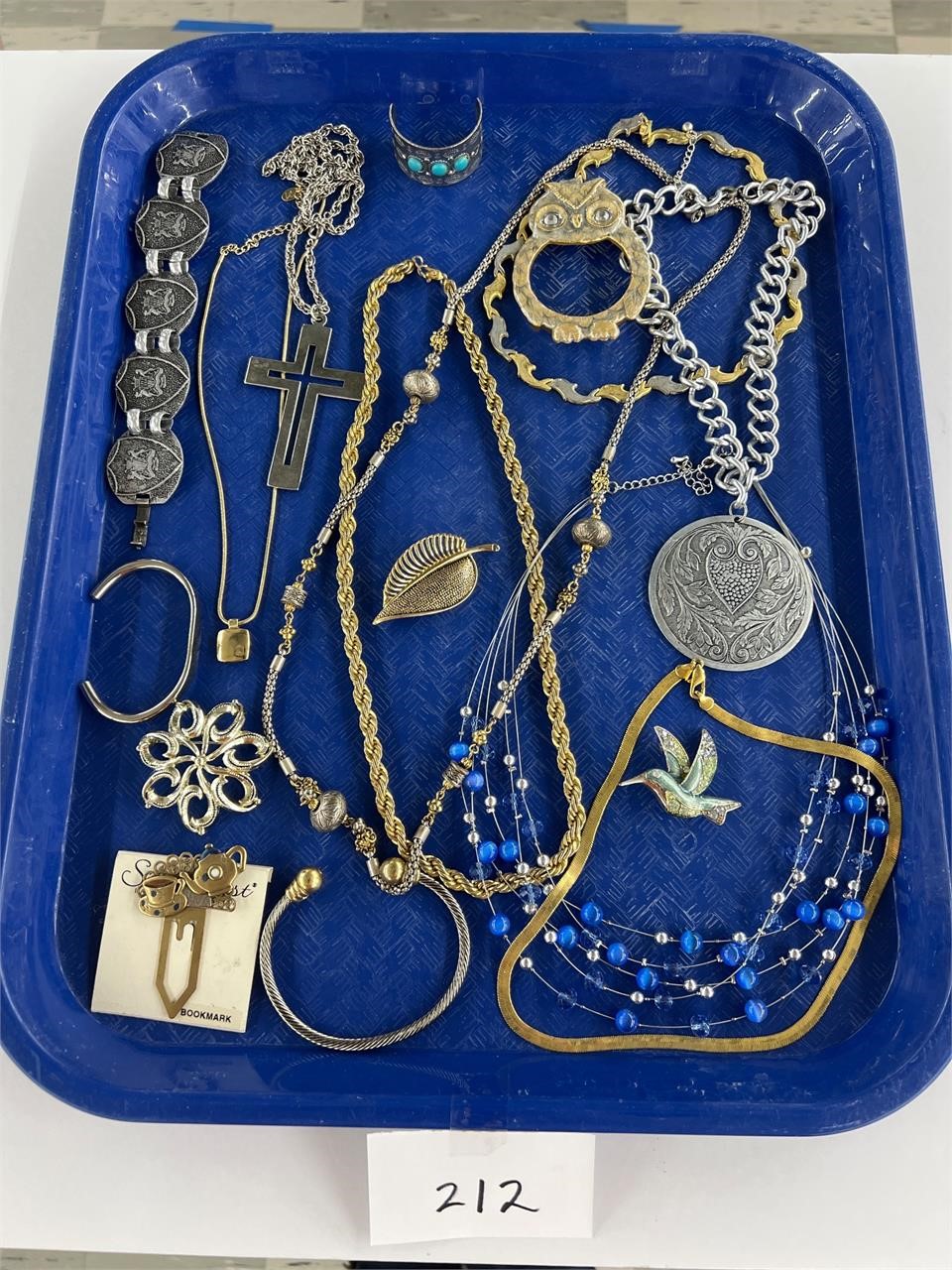 Tray lot costume jewelry - necklace bangle pin