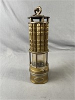 Wolf Safety Lamp