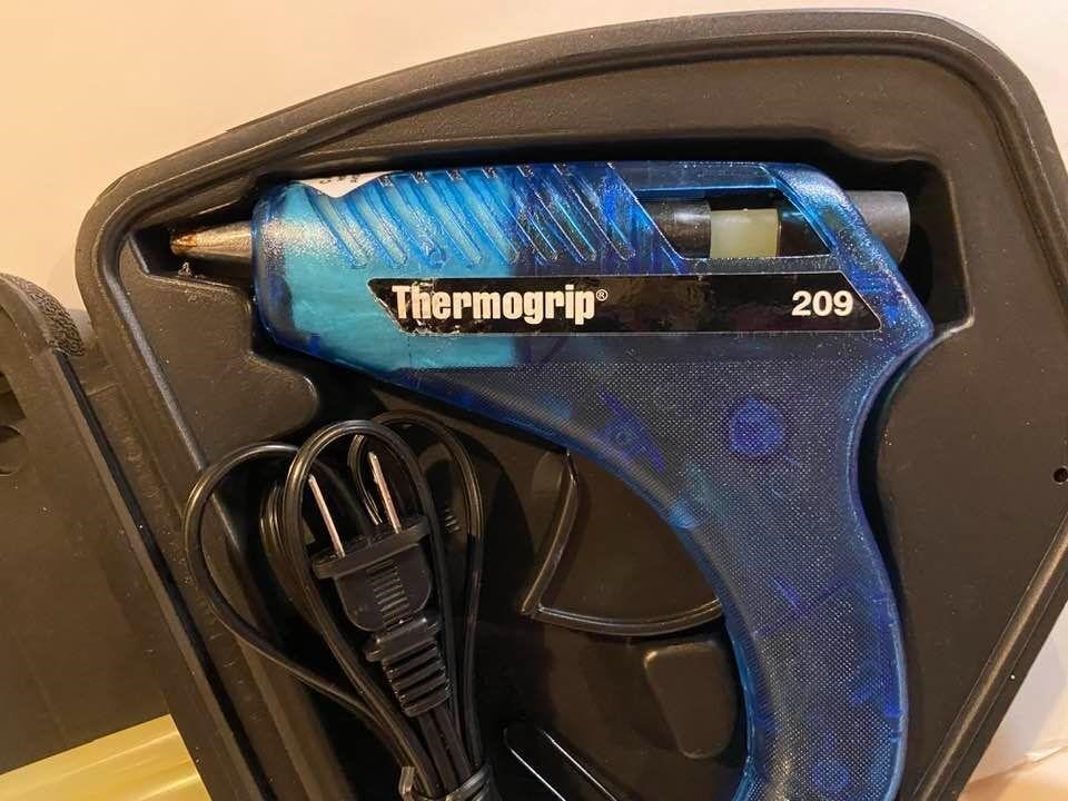 Thermogrip Glue Gun