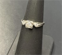 14 KT WG Vintage Three Diamond Ring
