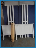 BED FRAME FOR A TWIN SIZE BED