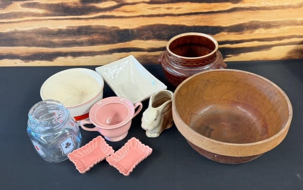 Pottery and more ( NO SHIPPING)