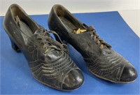 Vintage Shoes Unknon Size Or Maker