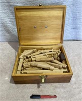 Vintage Lincoln Log Toys in Wood Carry Case