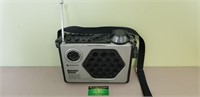 Sanyo Dynamic Sound 3500 Portable Radio