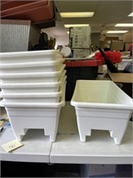 New lot of 6- deck box planters