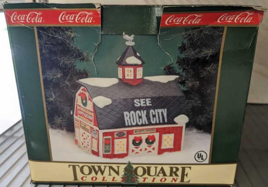 TOWNSQUARE COKE COLLECTOIN
