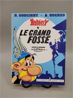Asterix Le Grande Fosse BD comic ( Francais)