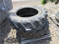 (2) Tractor Tires 420/70R28