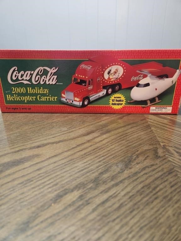 2000 Holiday Coca-Cola Helicopter Carrier