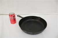 USA #8 Cast Iron Frying Pan