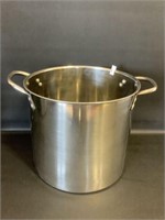 Stainless steel handle pot 10 inch x 9 inch high