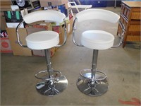 2 ADJUSTABLE WHITE  BAR/ISLAND STOOLS