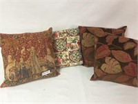 Lot of 4 Accent Pillows, 16x16