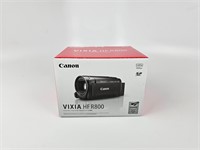 Canon Vikia HF R800 HD Camcorder in Box