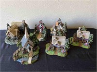 Set of 6 Ceramic Houses