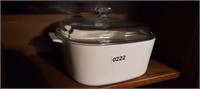 CORNING WARE DUTCH OVEN WITH LID