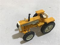 Minneapolis Moline G1050 tractor
