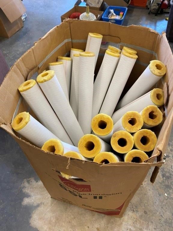 NEW-25 pcs- 3ft pipe insulation