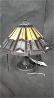 HANGING STAIN GLASS LIGHT FIXTURE