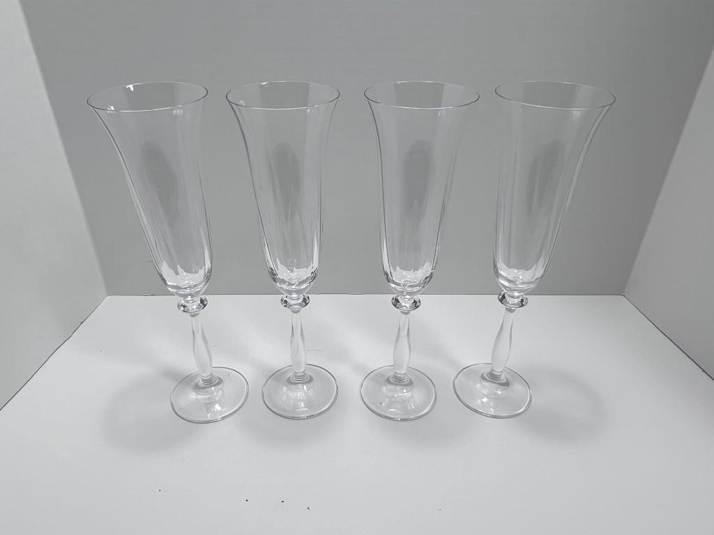 Champagne flutes crystal