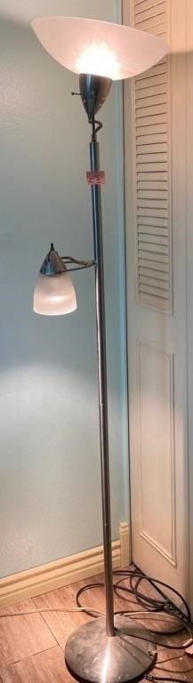 M - FLOOR LAMP (I3)