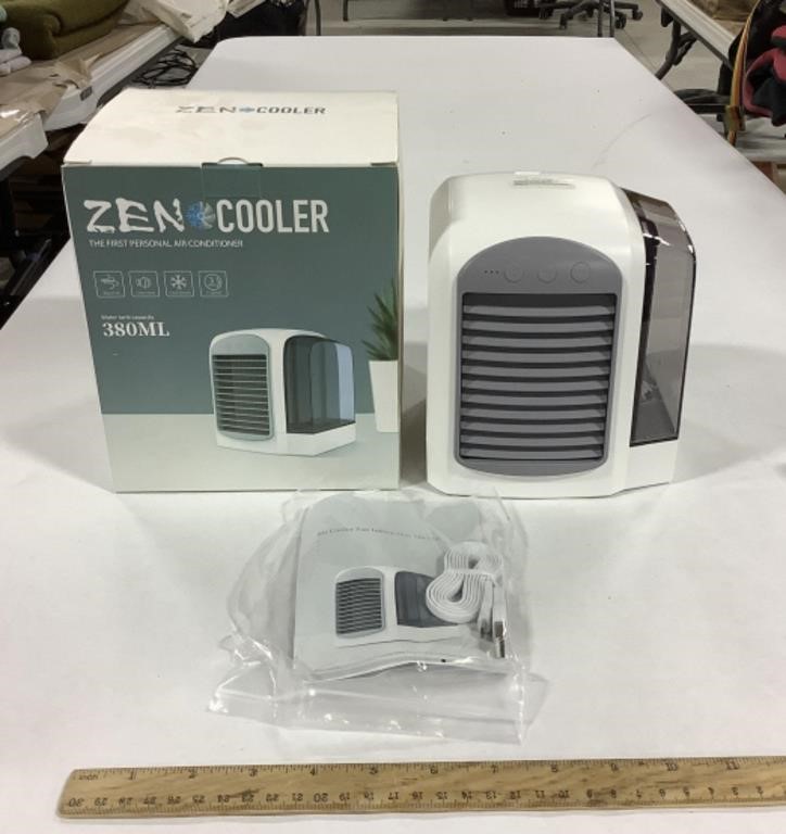 Zen Cooler Personal Air Conditioner - appears new