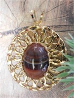 BANDED CARNELIAN PENDANT ROCK STONE LAPIDARY SPECI