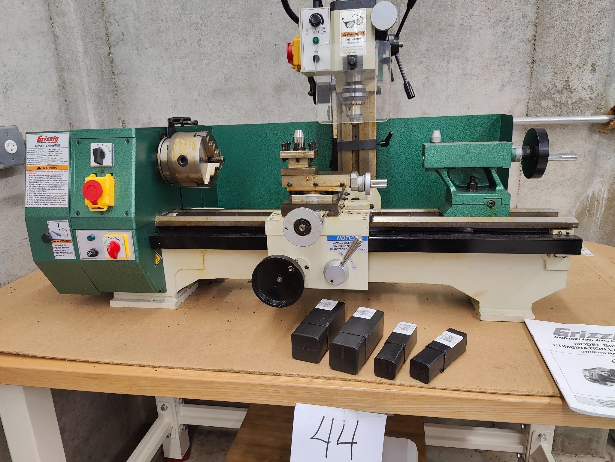 Grizzly combination lathe/mill & table