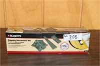 Roberts flooring installation kit for glue/ glue