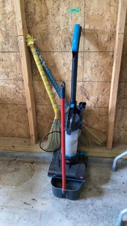 Bissell Sweeper, Brooms