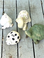 YARD ART-TURTLES AND BUG DIFFERENT MATERIALS