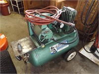 Sears 1 1/2HP 150 PSI Twin Cylinder Compressor