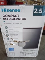 Hisense Compact Refrigerator 2.5cu.ft
