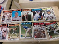 1986 Topps baseball cards