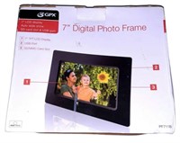 $80 GPX PF711B 7in Digital Photo Frame