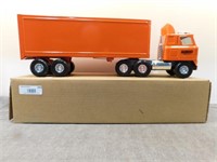 Ertl Truck and Semi Trailer