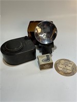 Misc lot of old camera items